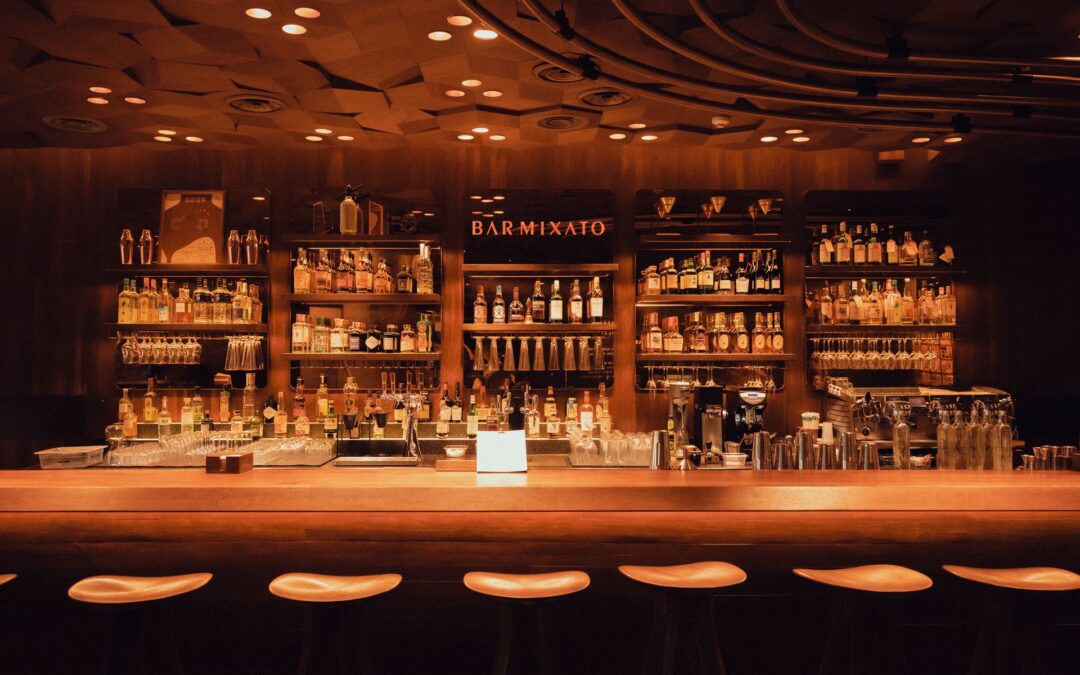 Charting Digital Landscapes: How Virtual Bar Crawls Enhance Networking and Foster Global Connections