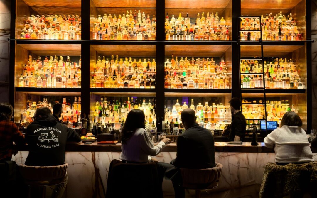 What Beginners Need to Know About Discovering the Real Health and Social Advantages of Bar Crawling on the Sunset Strip
